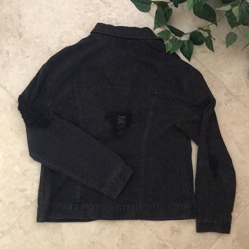 Black Distressed Denim Jacket NWOT - Picture 5 of 8